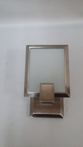 Wall Sconse Satin Nickel Finish With Frosted Glass 10-118-JSH-A31